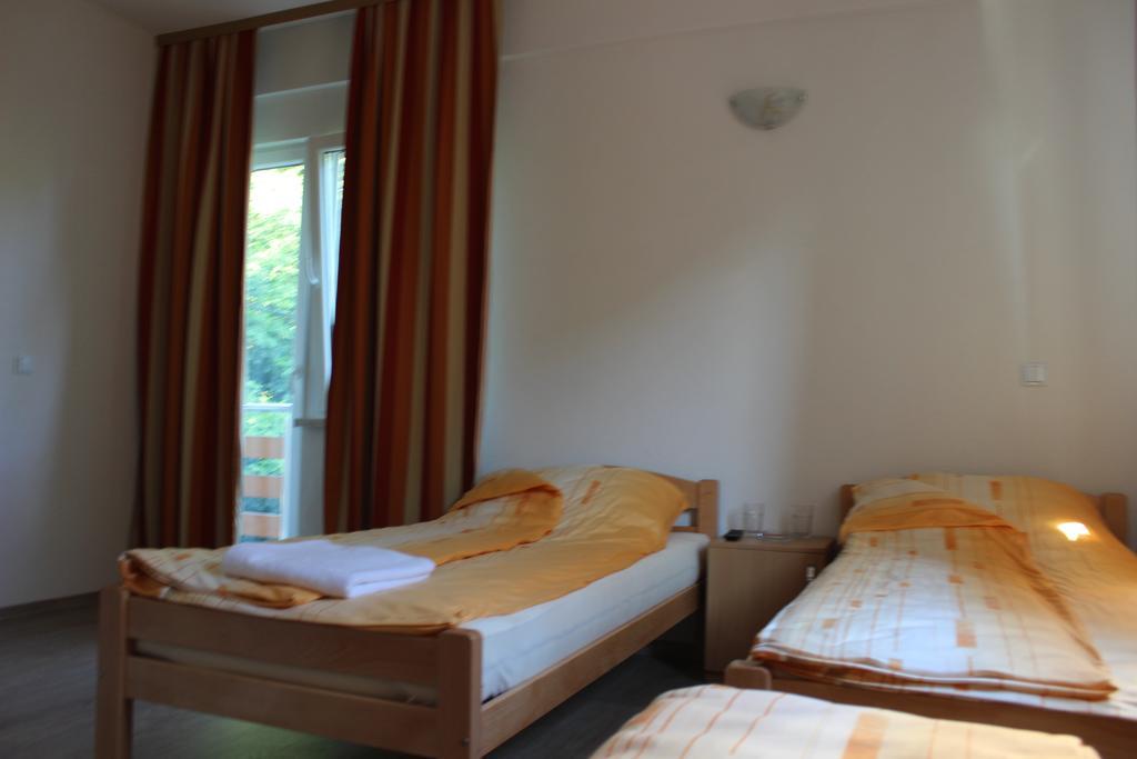 Rooms Zebax SJJ Eksteriør billede