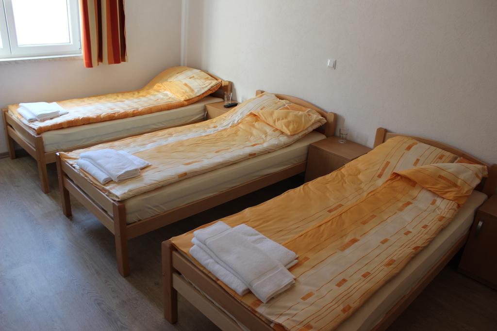 Rooms Zebax SJJ Eksteriør billede