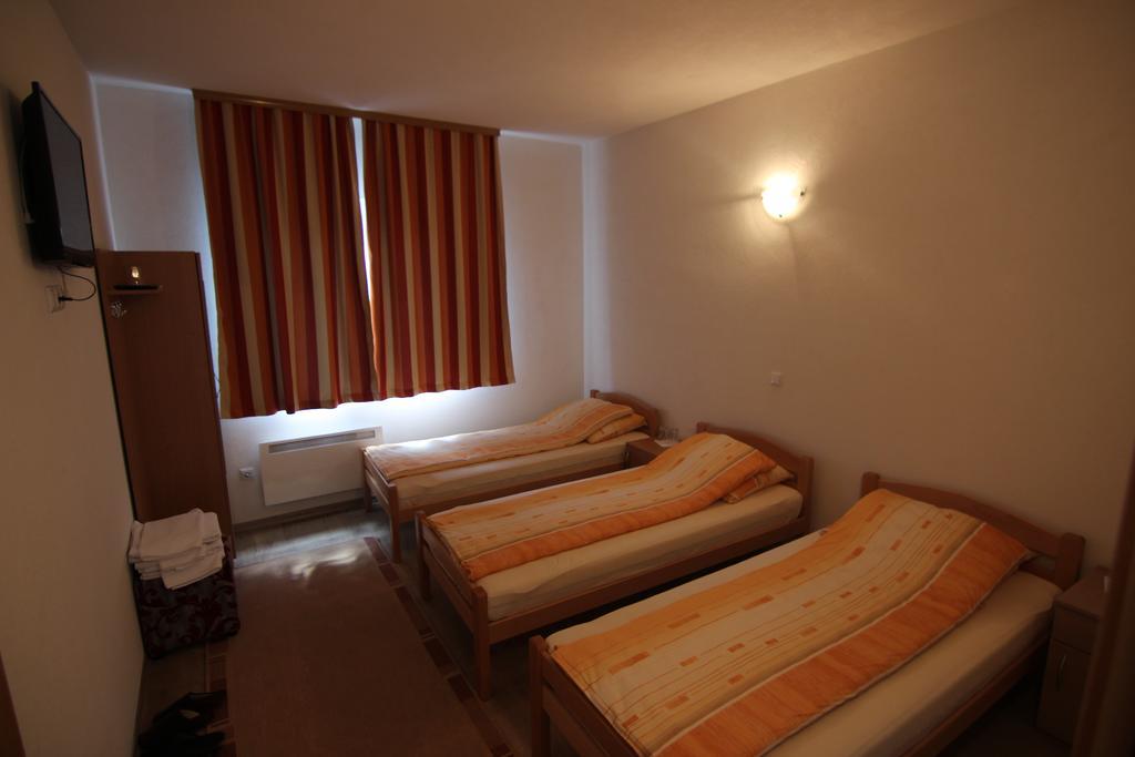 Rooms Zebax SJJ Eksteriør billede